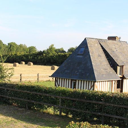 La Bouillerie Du Clos Branville Exteriör bild